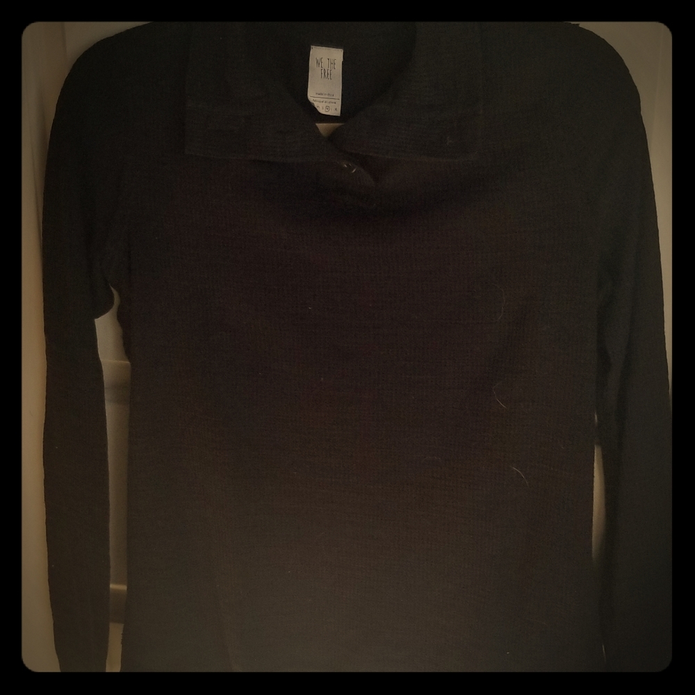 Free People button neck thermal